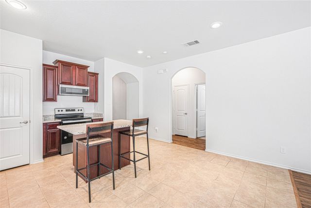 1900 Freedom Lane, Providence Village, TX 76227