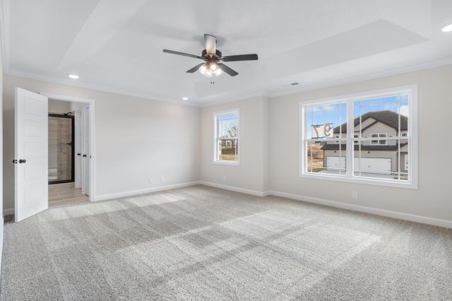 141 Monaghan Dr, Clarksville, TN 37042