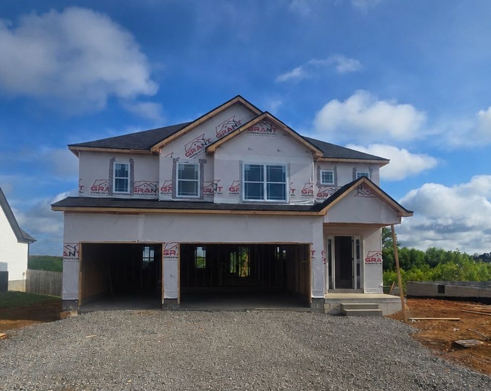 141 Monaghan Dr, Clarksville, TN 37042
