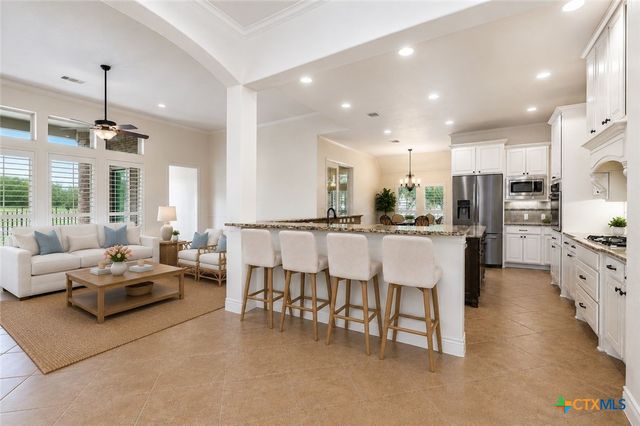758 Haven Point Loop, New Braunfels, TX 78132