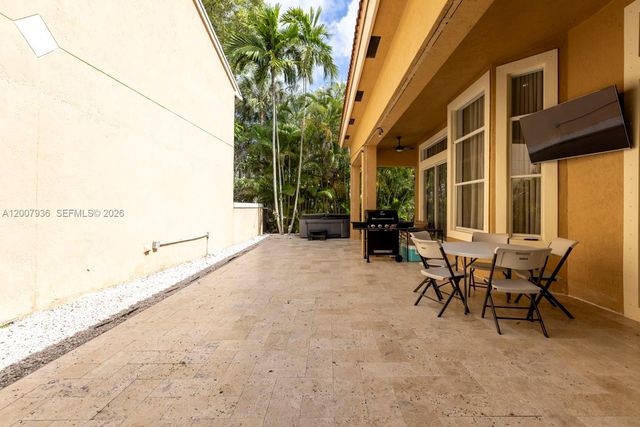 12159 NW 59th St, Coral Springs, FL 33076