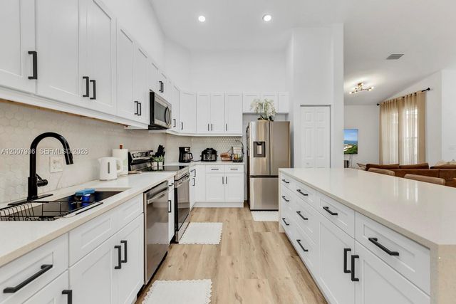 12159 NW 59th St, Coral Springs, FL 33076