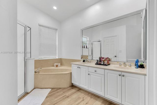 12159 NW 59th St, Coral Springs, FL 33076