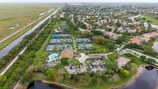 12159 NW 59th St, Coral Springs, FL 33076