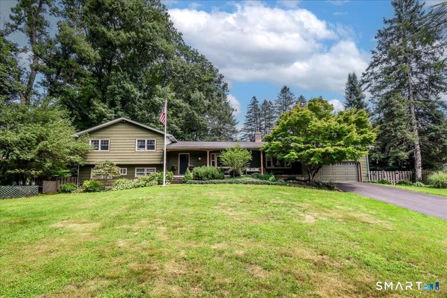 16 Pinewood Shores, Sherman, CT 06784