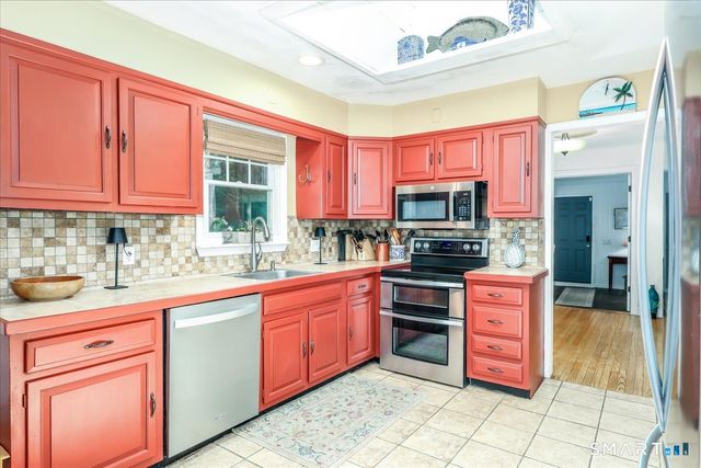 16 Pinewood Shores, Sherman, CT 06784