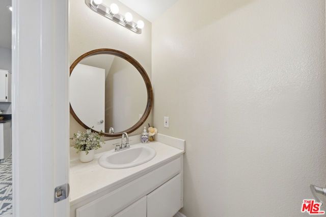 227 Via Colinas, Thousand Oaks, CA 91362