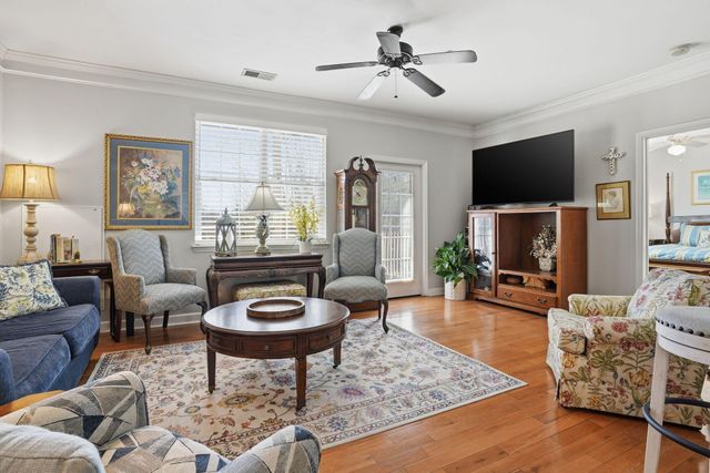 1533 Cambridge Lakes Drive 203d, Mount Pleasant, SC 29464