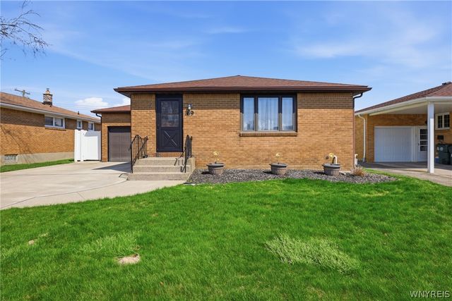 69 Jane Lane, Cheektowaga, NY 14043