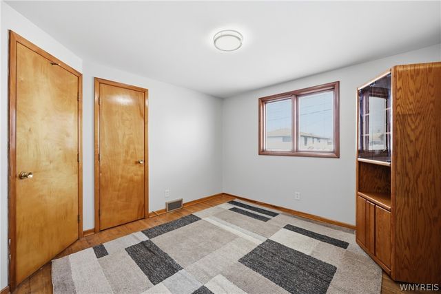 69 Jane Lane, Cheektowaga, NY 14043