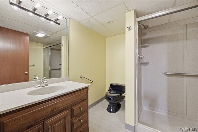 69 Jane Lane, Cheektowaga, NY 14043
