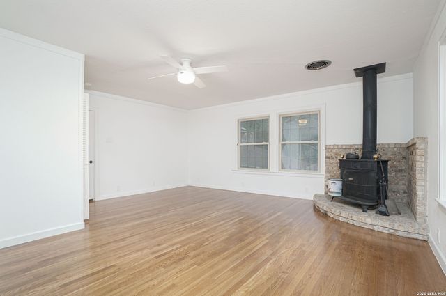 126 Stanford, San Antonio, TX 78212