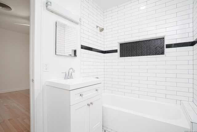 126 Stanford, San Antonio, TX 78212