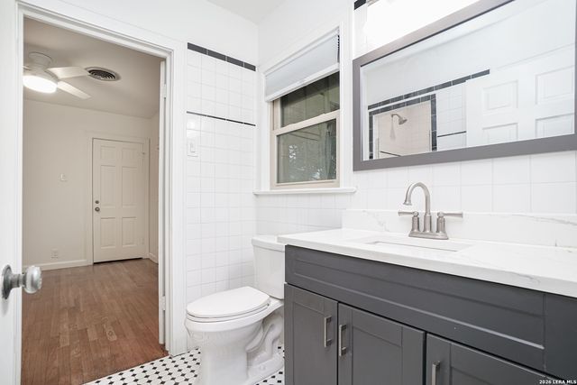 126 Stanford, San Antonio, TX 78212