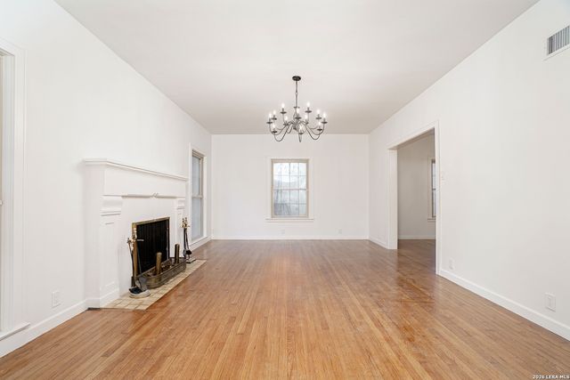 126 Stanford, San Antonio, TX 78212