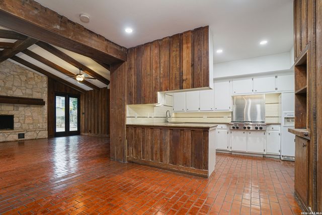 126 Stanford, San Antonio, TX 78212