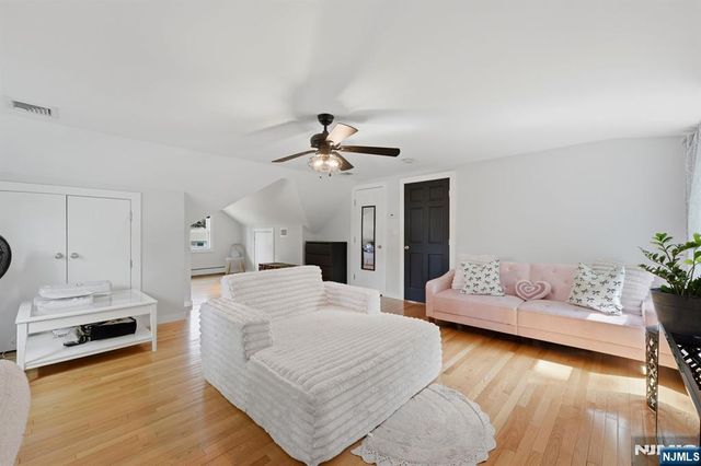 118 Wortendyke Avenue, Emerson, NJ 07630