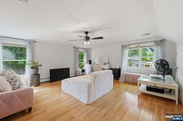118 Wortendyke Avenue, Emerson, NJ 07630