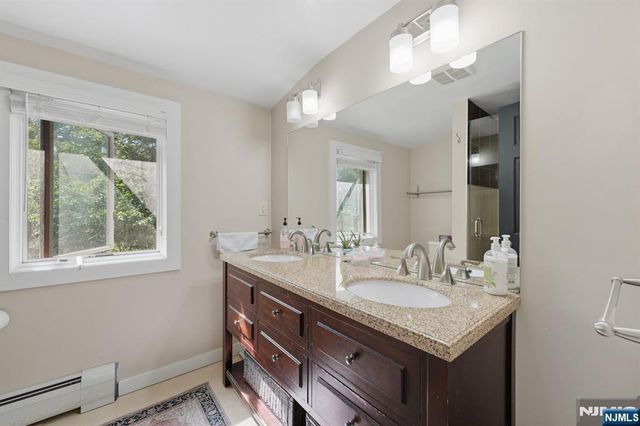 118 Wortendyke Avenue, Emerson, NJ 07630
