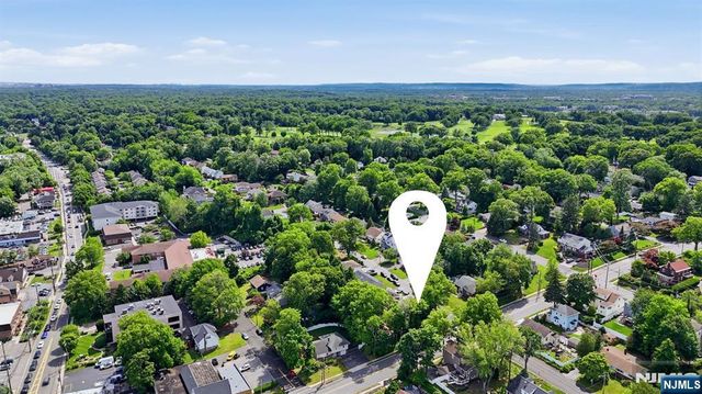 118 Wortendyke Avenue, Emerson, NJ 07630