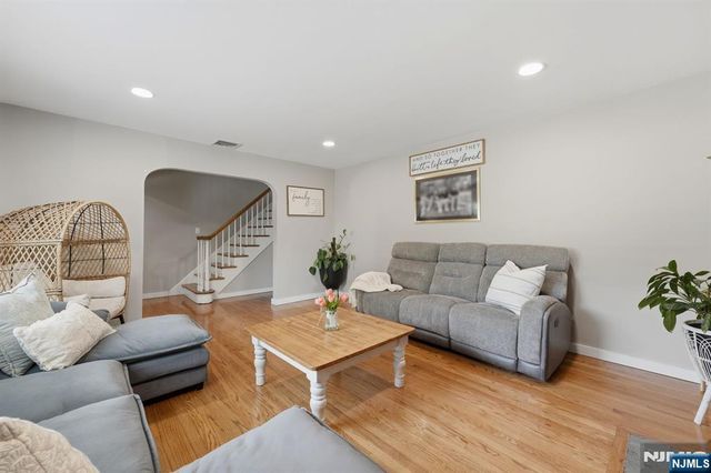 118 Wortendyke Avenue, Emerson, NJ 07630