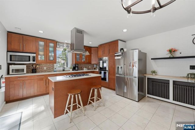 118 Wortendyke Avenue, Emerson, NJ 07630
