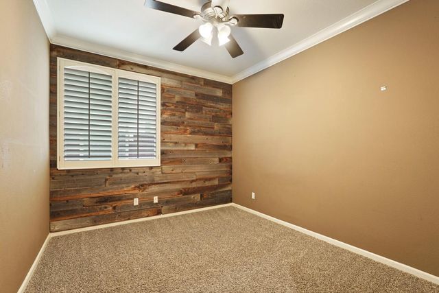 2219 Yellowstone Ave, Tracy, CA 95377