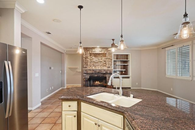 2219 Yellowstone Ave, Tracy, CA 95377