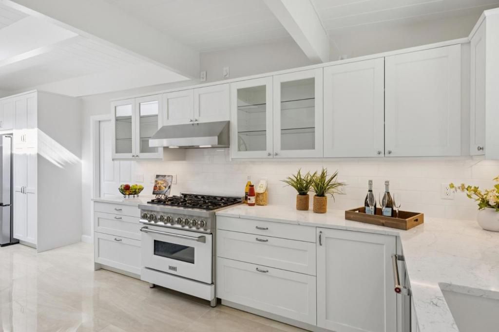 Image 18 of property listing at 22430 Summit Road, Los Gatos, CA 95033