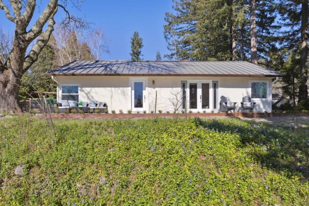 Image 40 of property listing at 22430 Summit Road, Los Gatos, CA 95033