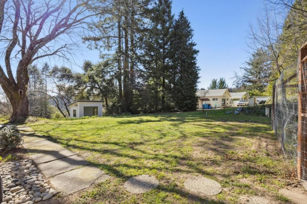 Image 46 of property listing at 22430 Summit Road, Los Gatos, CA 95033