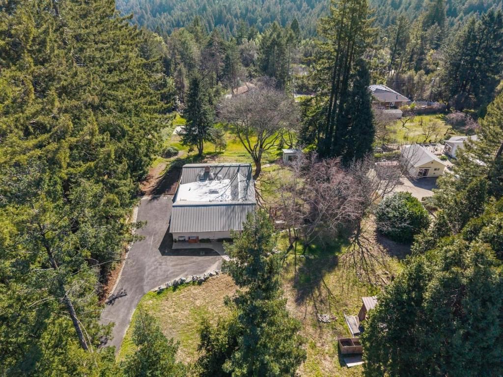 Image 56 of property listing at 22430 Summit Road, Los Gatos, CA 95033