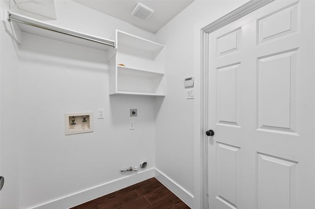 2018 Village Court Lane, Rosenberg, TX 77471