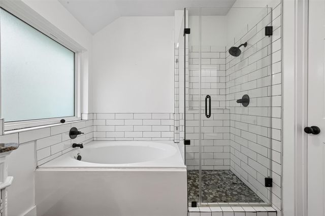 2018 Village Court Lane, Rosenberg, TX 77471