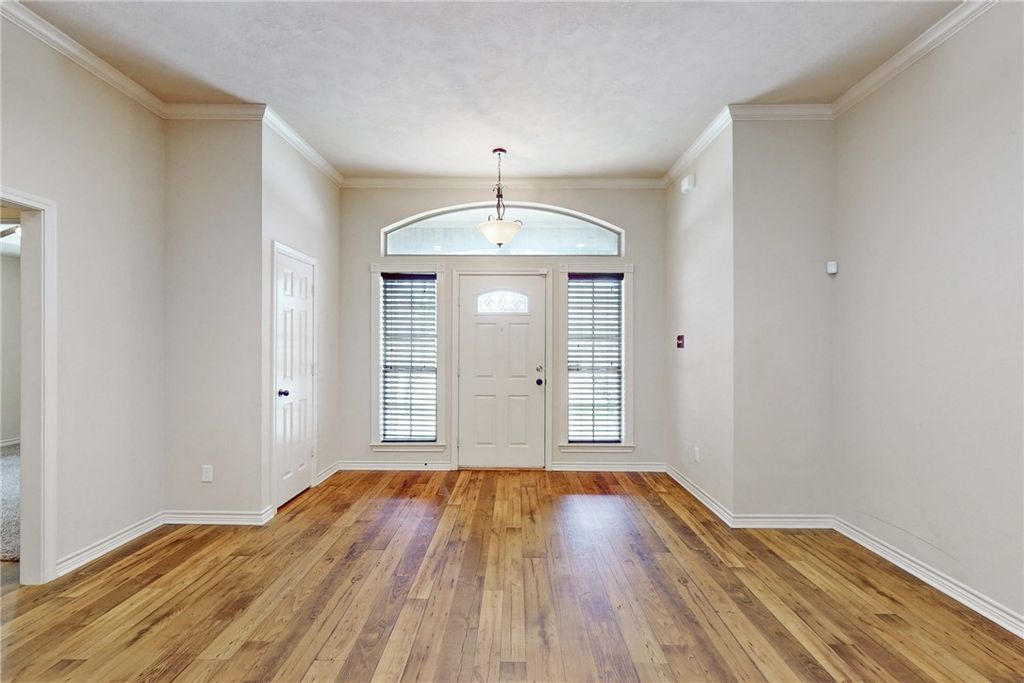 1120 Eagle Avenue, College Station, TX 77845 — photo 2
