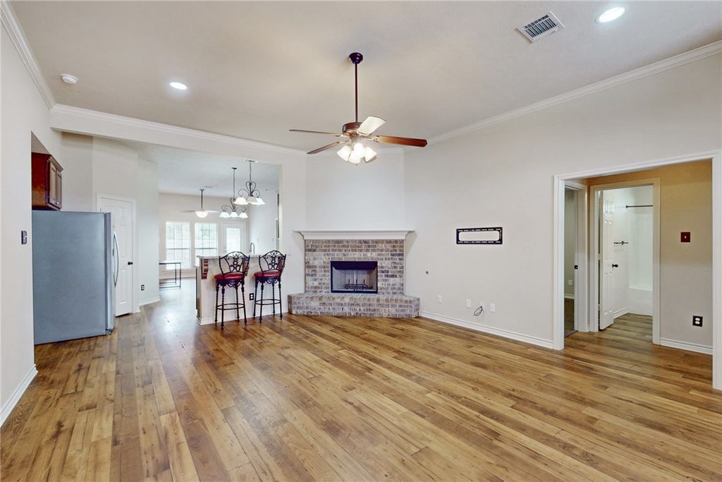 1120 Eagle Avenue, College Station, TX 77845 — photo 3