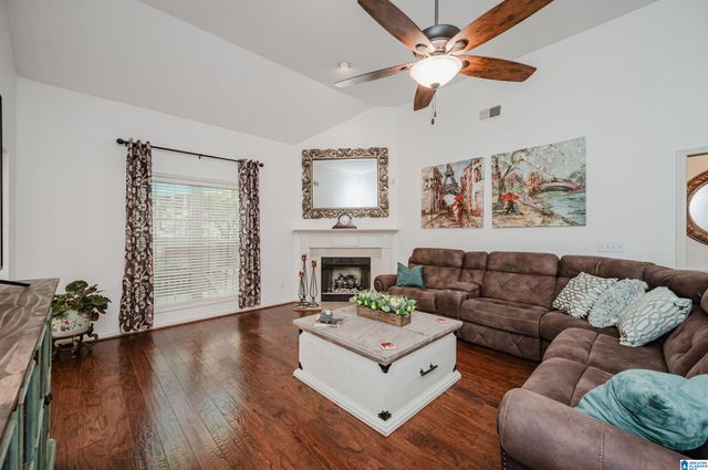 184 COVE LANE, Pelham, AL 35124