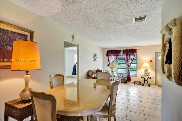 5712 NW 66th Avenue, Tamarac, FL 33321