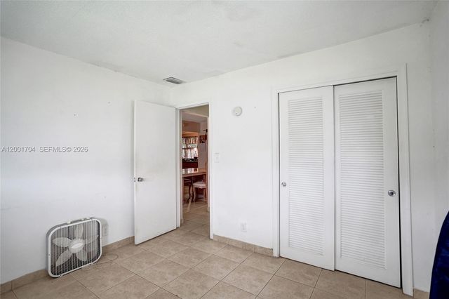 5712 NW 66th Avenue, Tamarac, FL 33321