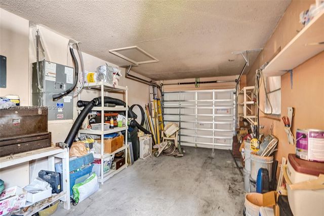 5712 NW 66th Avenue, Tamarac, FL 33321