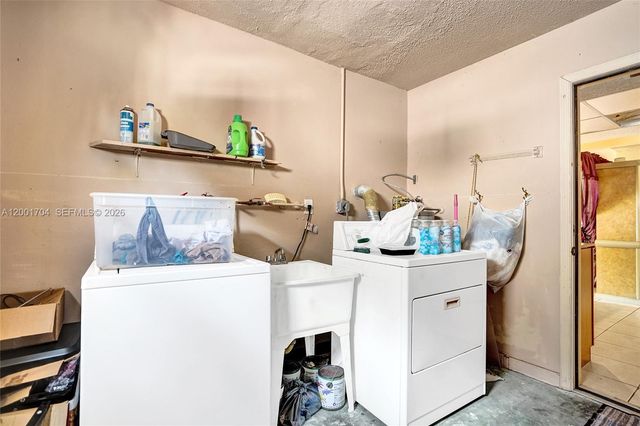 5712 NW 66th Avenue, Tamarac, FL 33321
