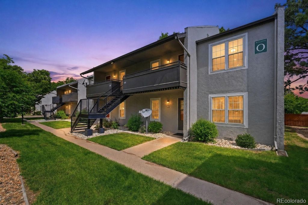 7110 S Gaylord Street O7, Centennial, CO 80122