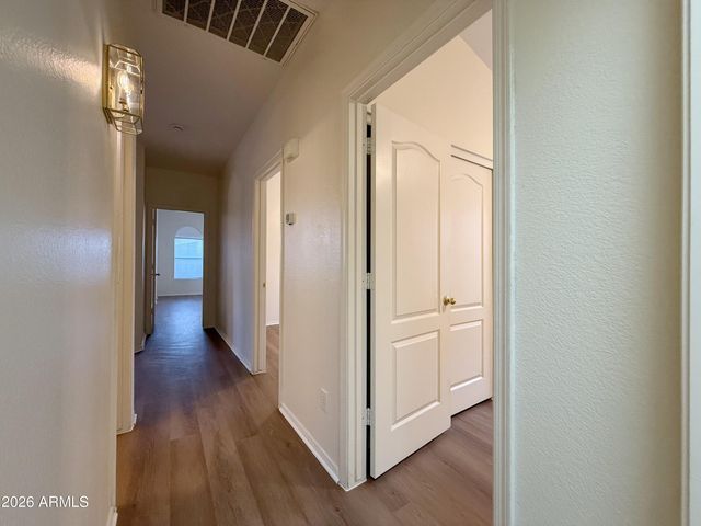 9765 W YUKON Drive, Peoria, AZ 85382