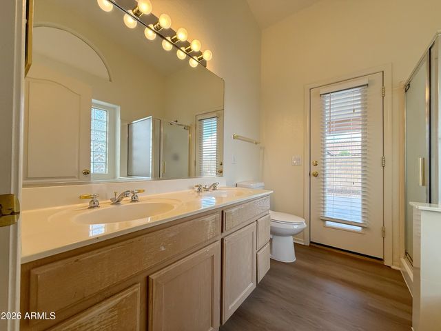 9765 W YUKON Drive, Peoria, AZ 85382