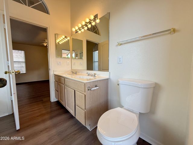 9765 W YUKON Drive, Peoria, AZ 85382