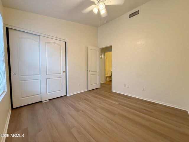 9765 W YUKON Drive, Peoria, AZ 85382