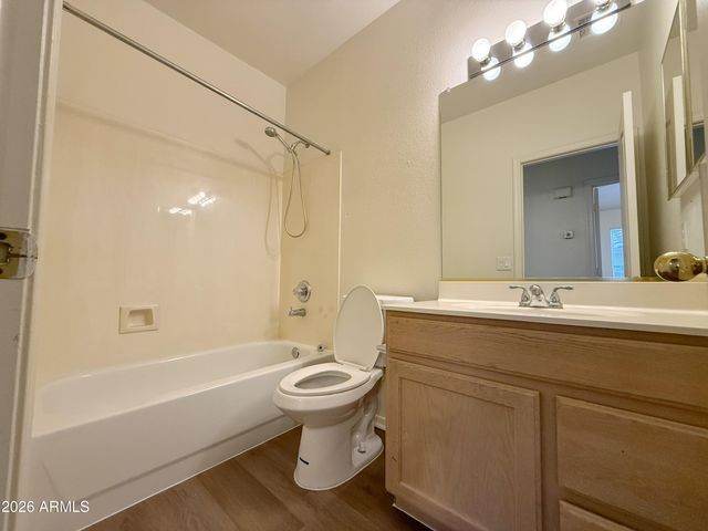 9765 W YUKON Drive, Peoria, AZ 85382