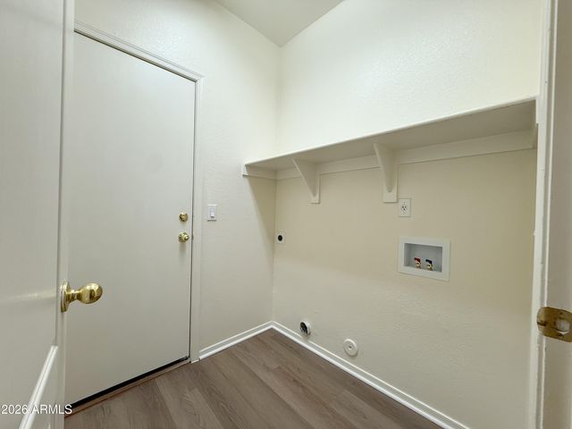 9765 W YUKON Drive, Peoria, AZ 85382