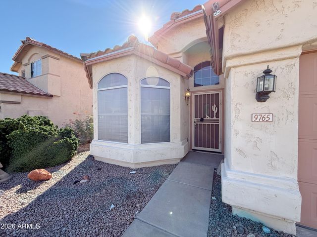 9765 W YUKON Drive, Peoria, AZ 85382