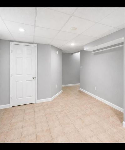 5200 Laurel Bridge Drive SE, Smyrna, GA 30082